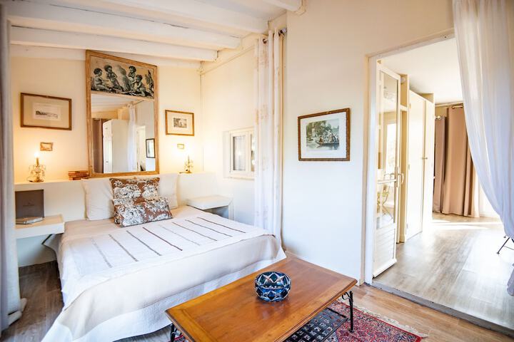 Room 29 of 255