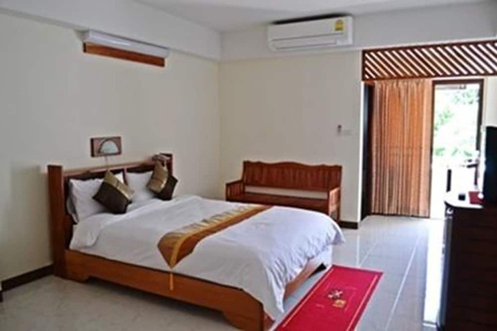 Room 5 of 37