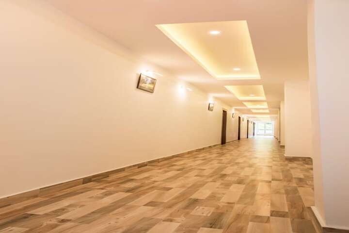 Hotel Interior 4 of 17