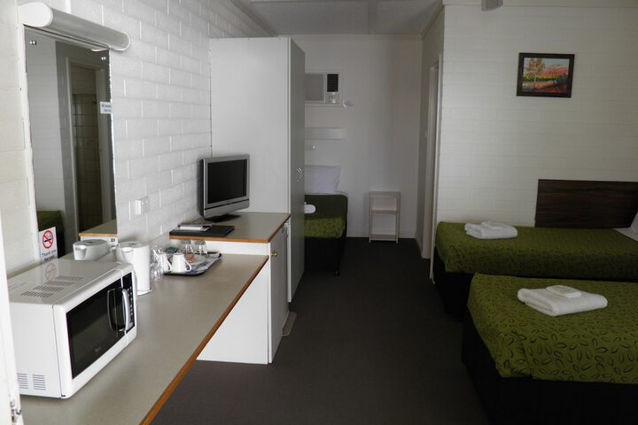 Room 16 of 53