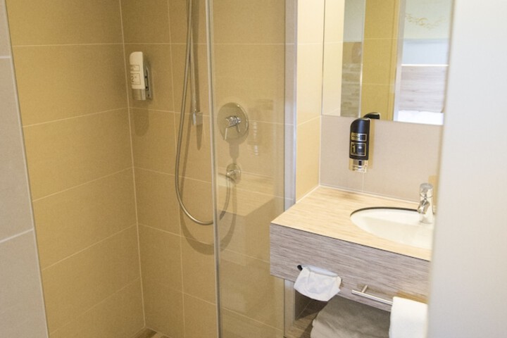 Clean Restrooms