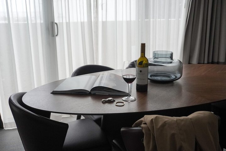 Room 14 of 106