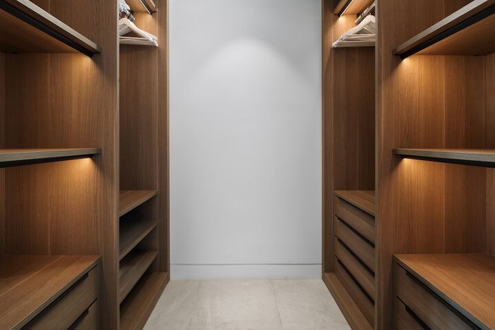 Room 39 of 344