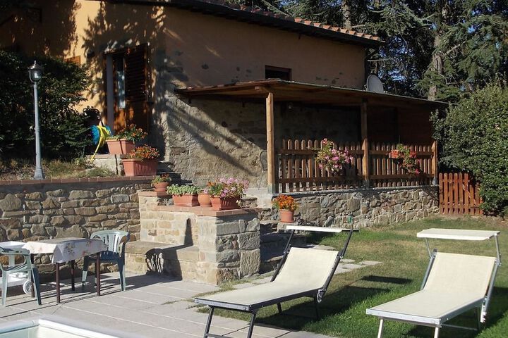 Sundeck 2 of 12