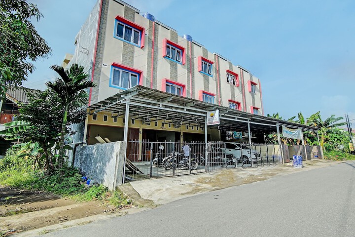 Photo of SPOT ON 92141 Penginapan Cahaya Syariah