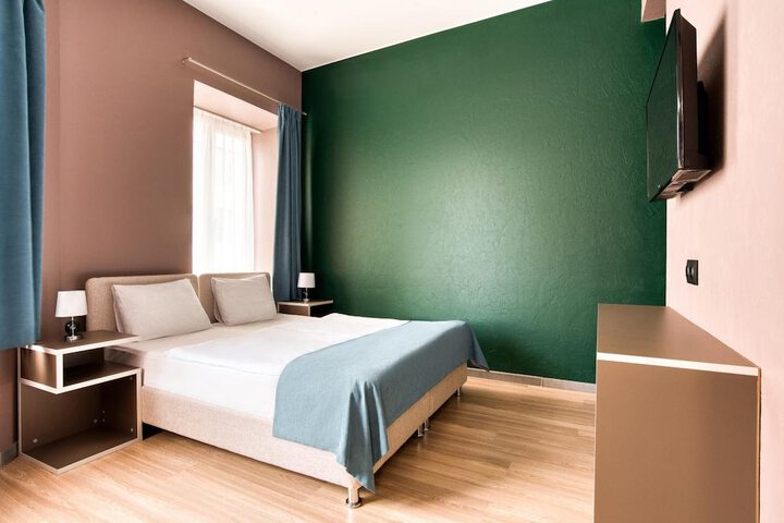 Room 22 of 43