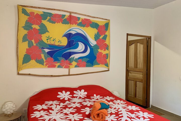 Room 6 of 32