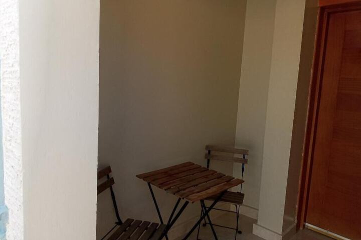 Room 8 of 19