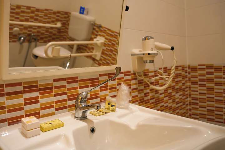 Bathroom Photo