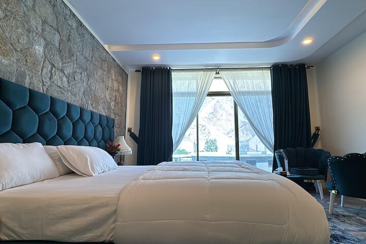 Room 18 of 39