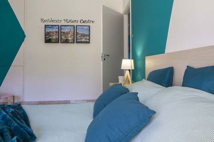 Room 169 of 182