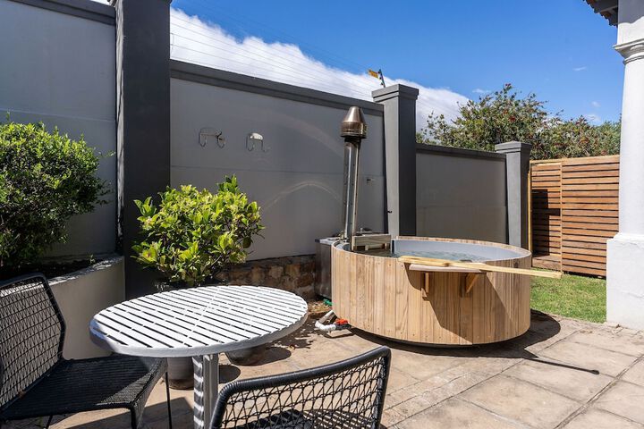 Terrace/Patio 98 of 221