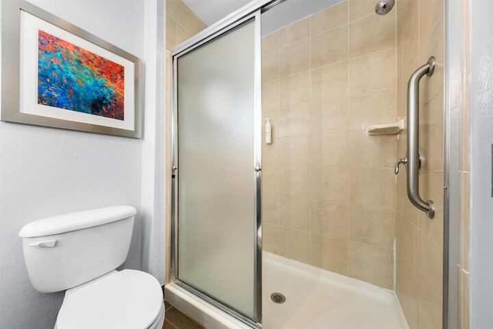 Bathroom shower