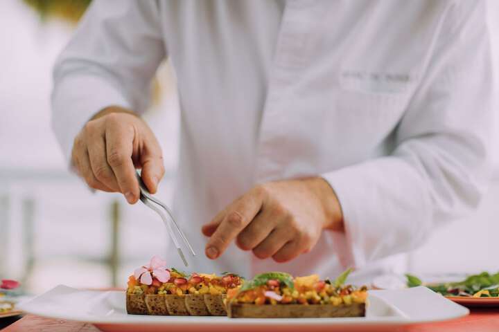 Dining 105 of 165