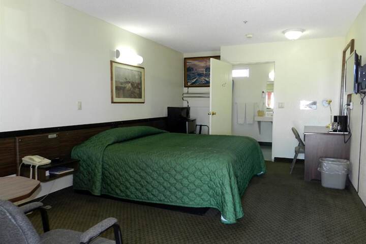2 King Beds (14 of 15)