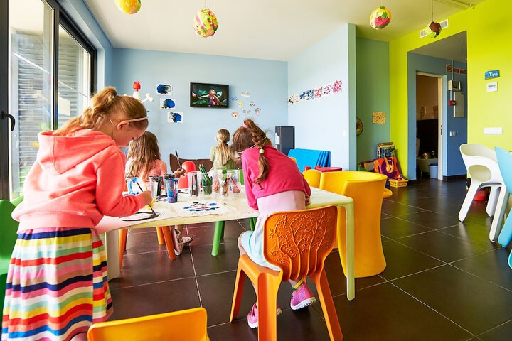 Childrens Activities 60 of 88