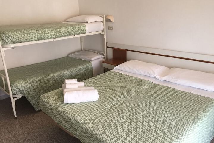 Room 20 of 57