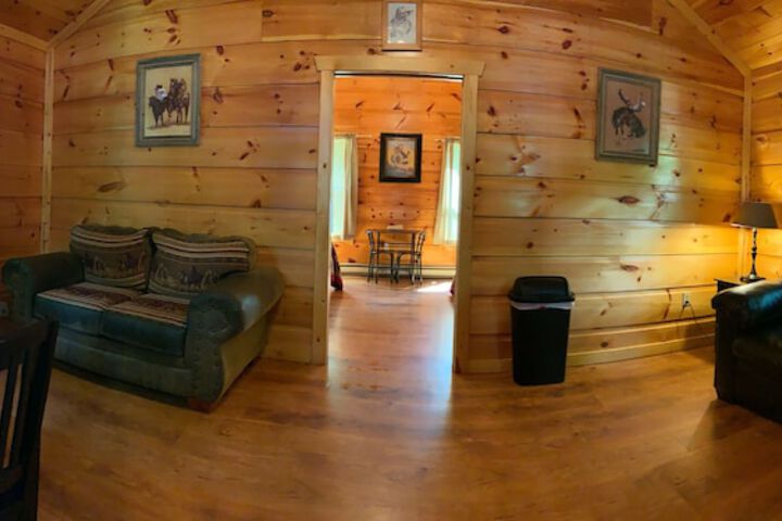 Room 160 of 261