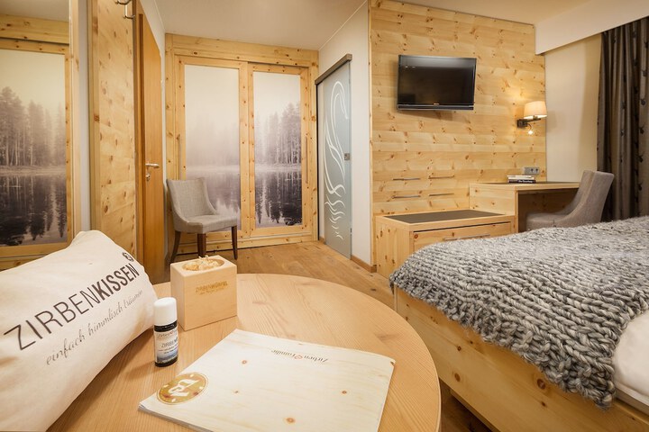 Room 20 of 105