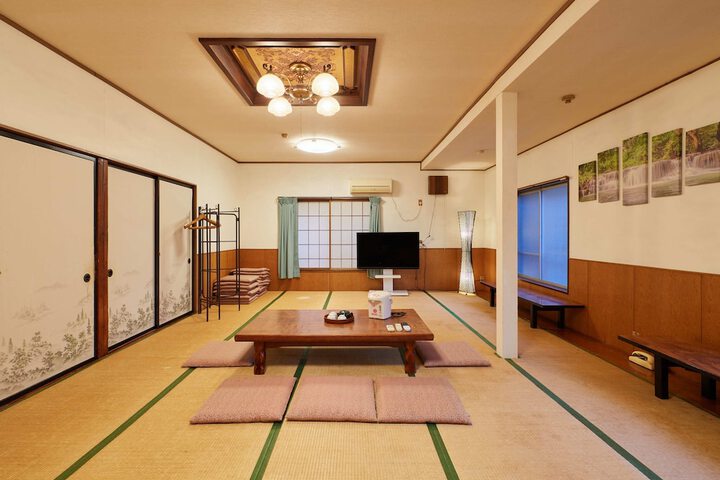 Room 29 of 75