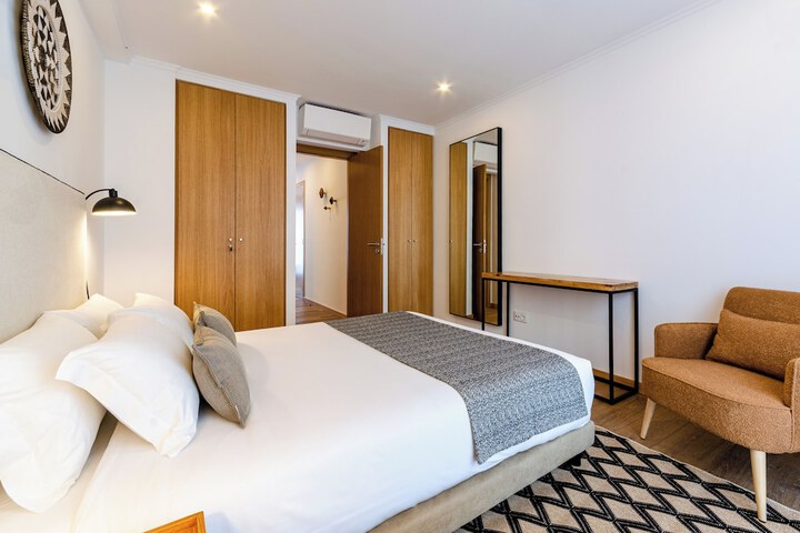 Room 15 of 89