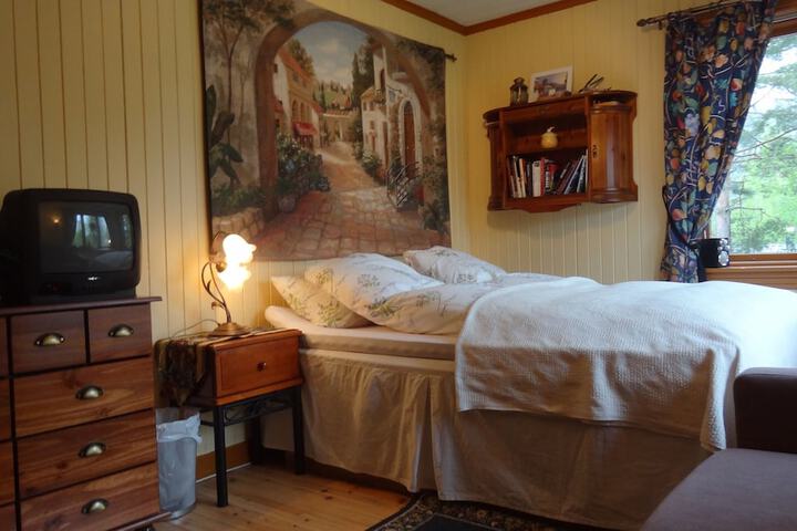 Room 3 of 55