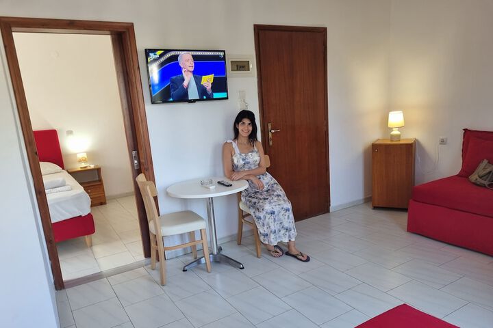 Room 57 of 157