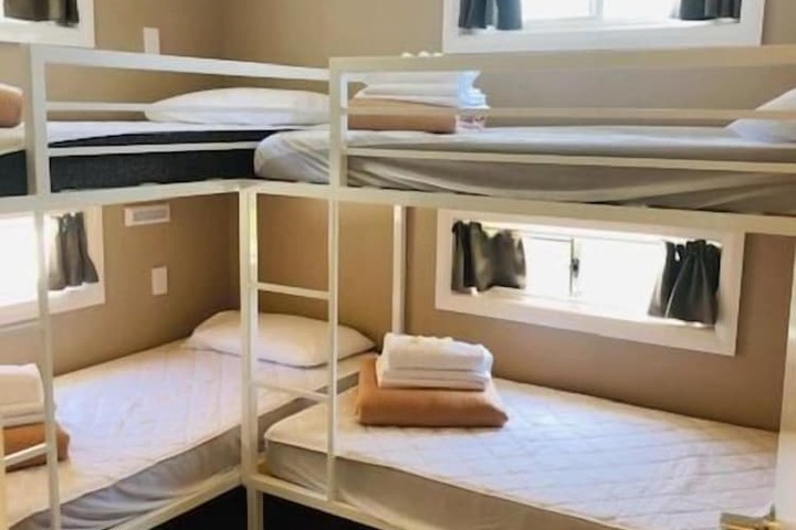 Room 20 of 38