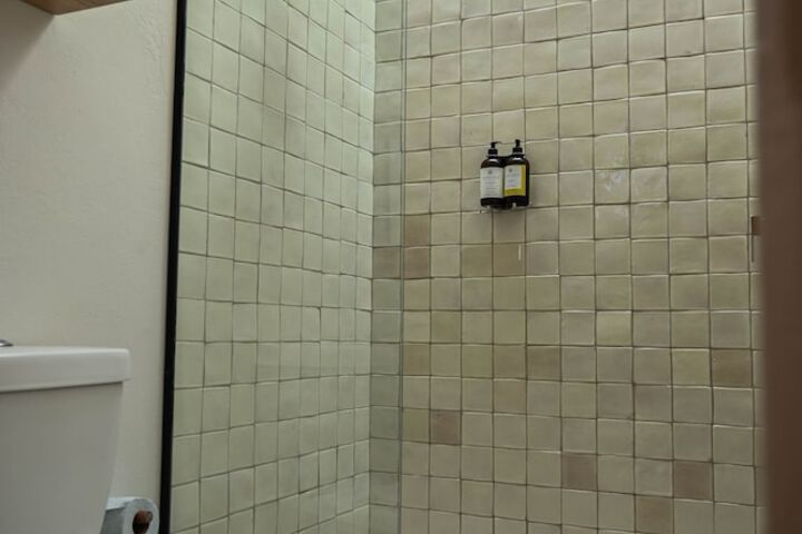 Room 38 of 48