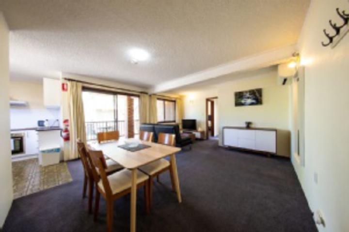 Room 641 of 693