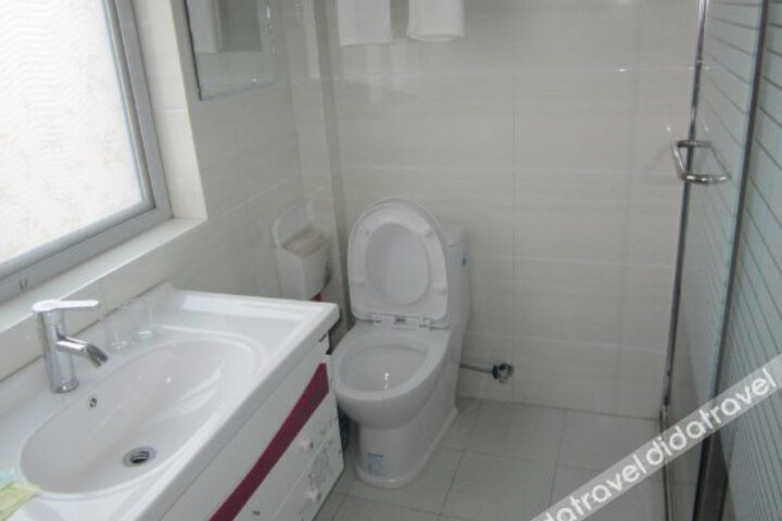 Fengnong Business Hotel