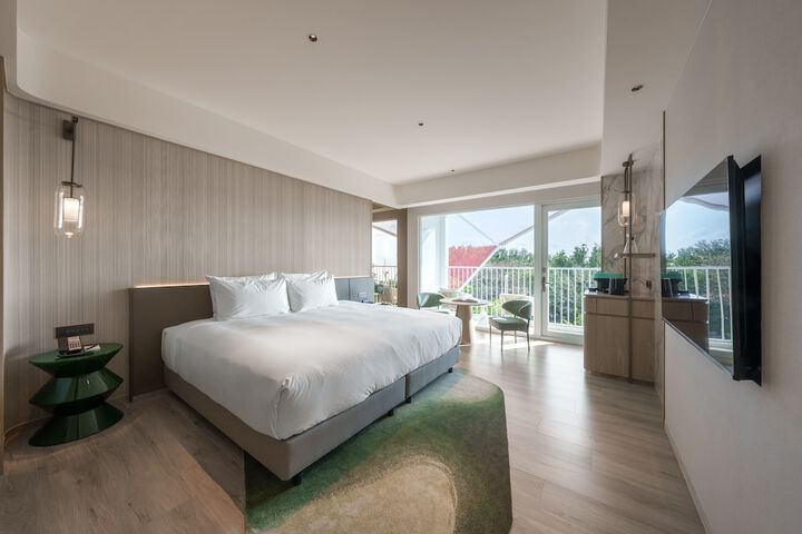 Room 7 of 35