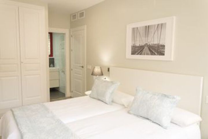 Room 88 of 211