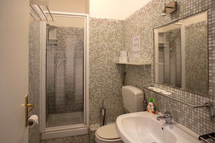 Bathroom Interior Photo