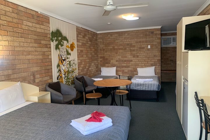 Room 10 of 58