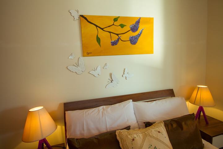 Room 10 of 30