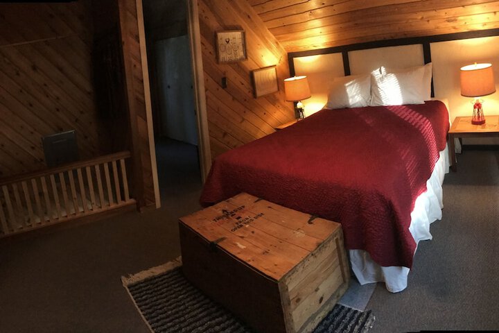 Room 45 of 146