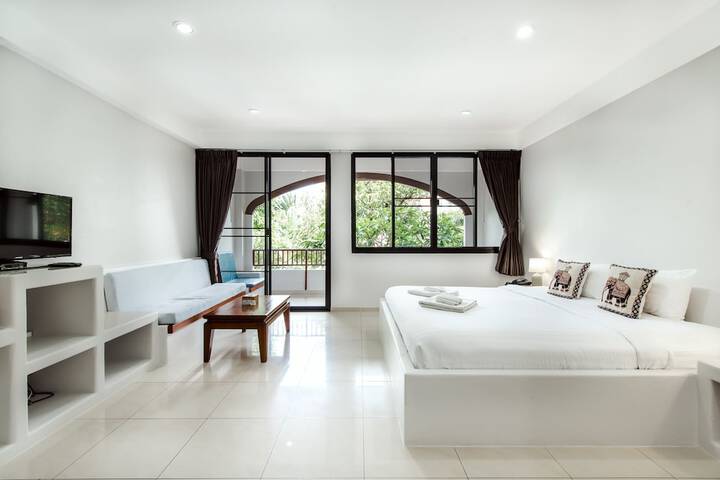 Room 10 of 164