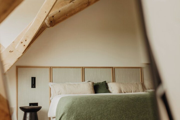Room 25 of 65
