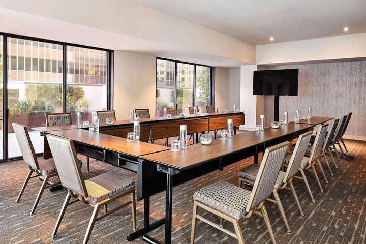 Meeting facility