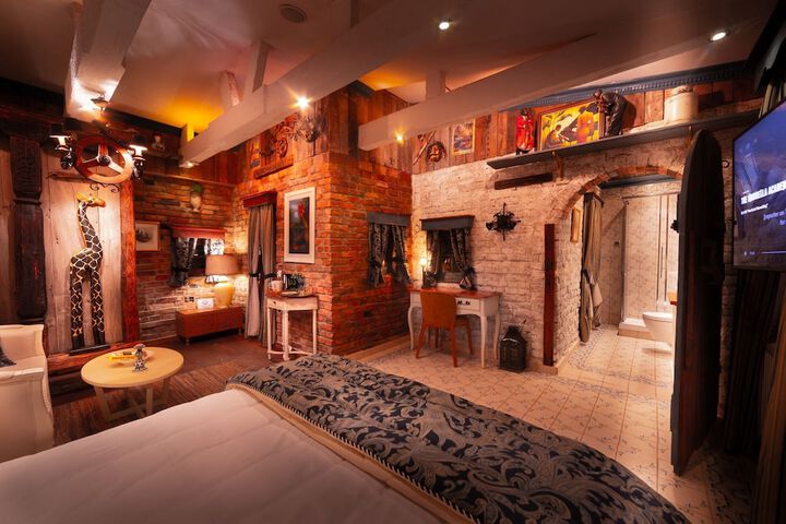 Room 40 of 71