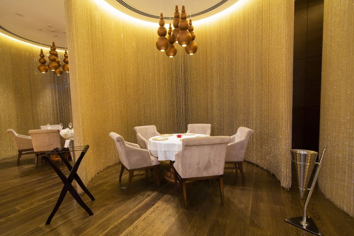 Dining 78 of 152