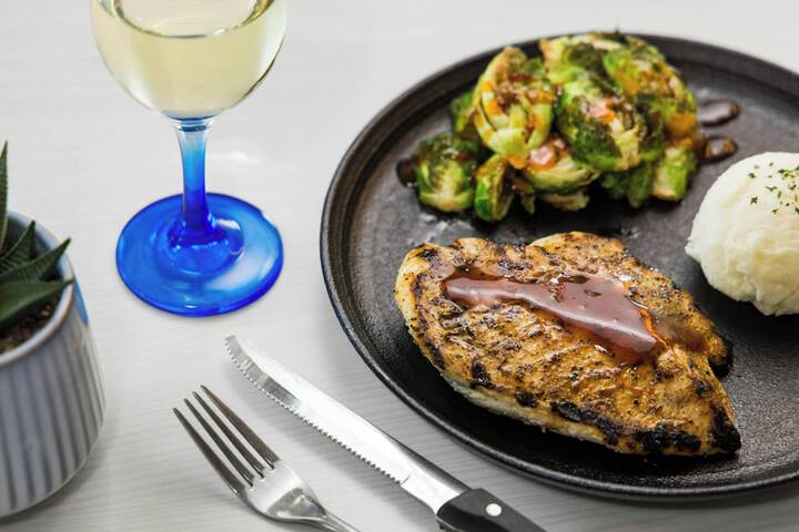 Dining 22 of 41