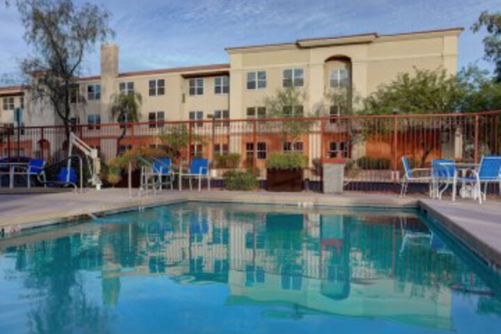 Pool 15 of 18