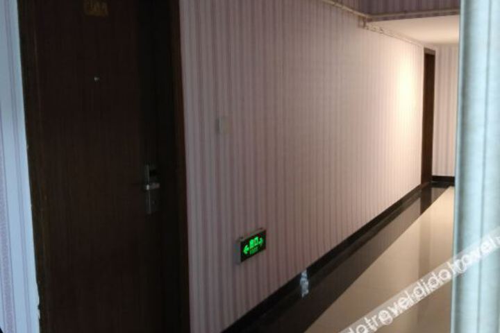 Hotel Interior 18 of 27