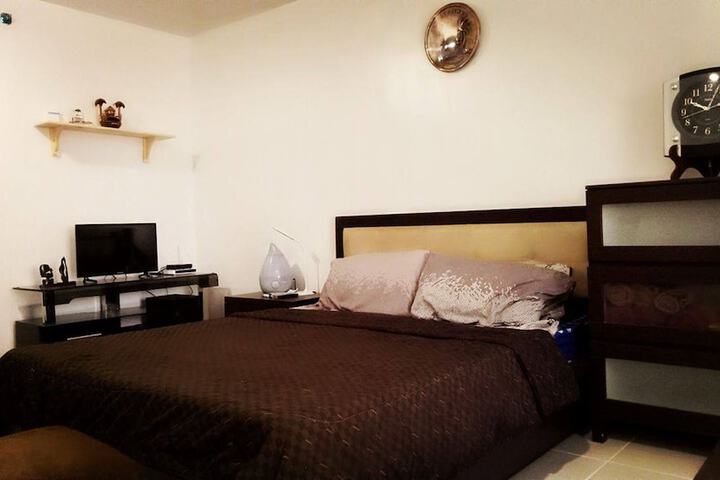 Room 3 of 21