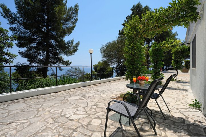 Terrace/Patio 54 of 180