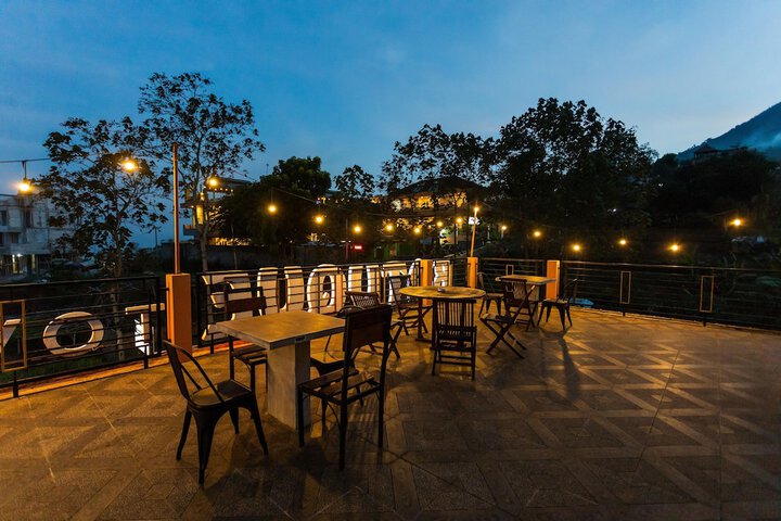 Terrace/Patio 38 of 73
