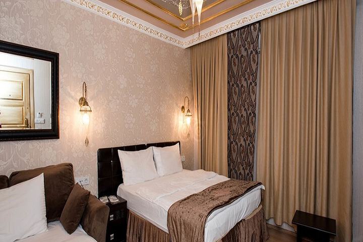 Room 53 of 119