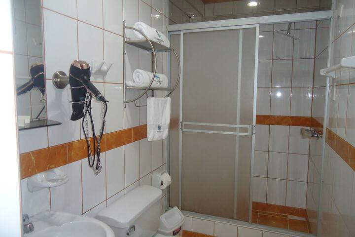 Room 40 of 74